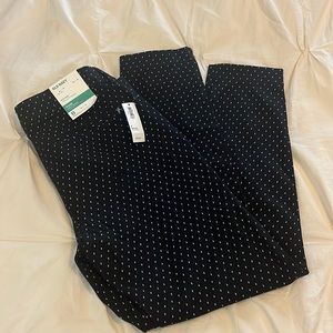 Beautiful pixie ankle pants brand new with tags!